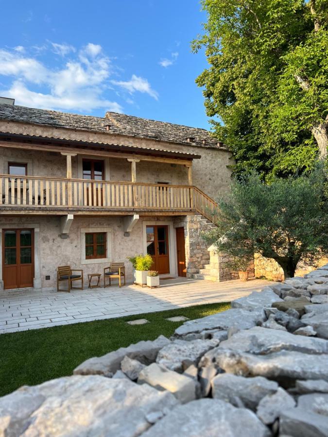 Appartamenti Minerva San Pelagio Exterior photo