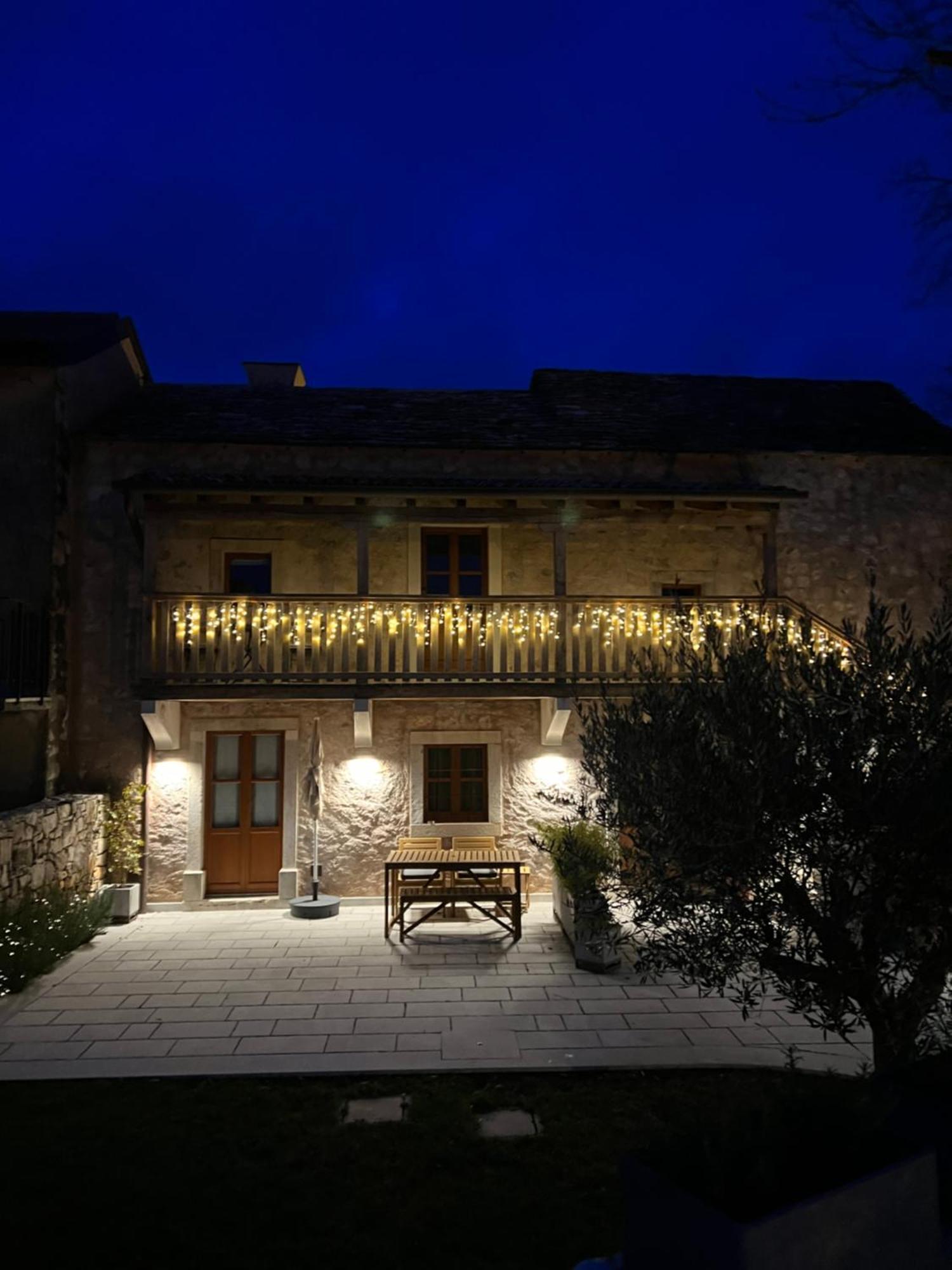 Appartamenti Minerva San Pelagio Exterior photo